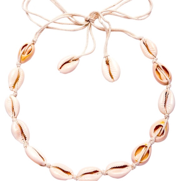 Jewelry - ☀️VSCO necklace